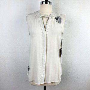 Simply Vera Wang Blouse Small Cream Rayon Floral Embroidery Sleeveless Career